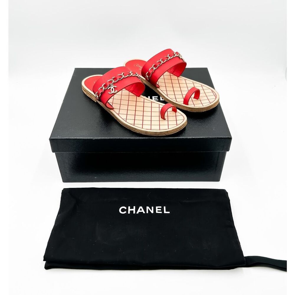Chanel CC Logo Sandals Chain Leather Flats Size Eu 38.5, US 7.5-8